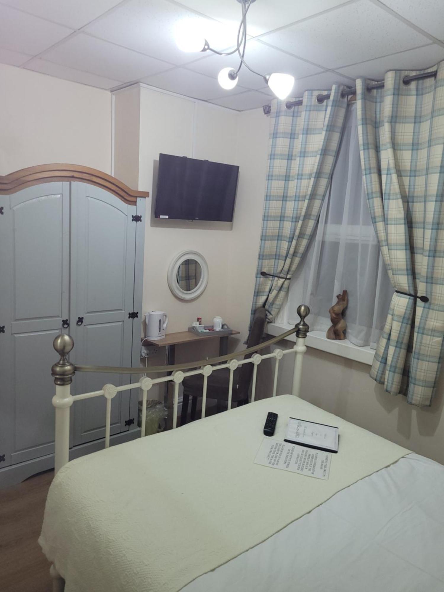 J'S Mayfair Guest House Blackpool Bagian luar foto