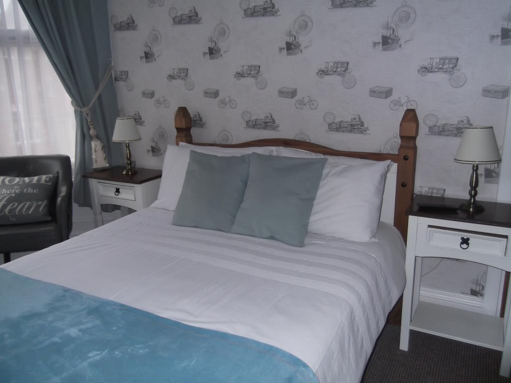 J'S Mayfair Guest House Blackpool Bagian luar foto