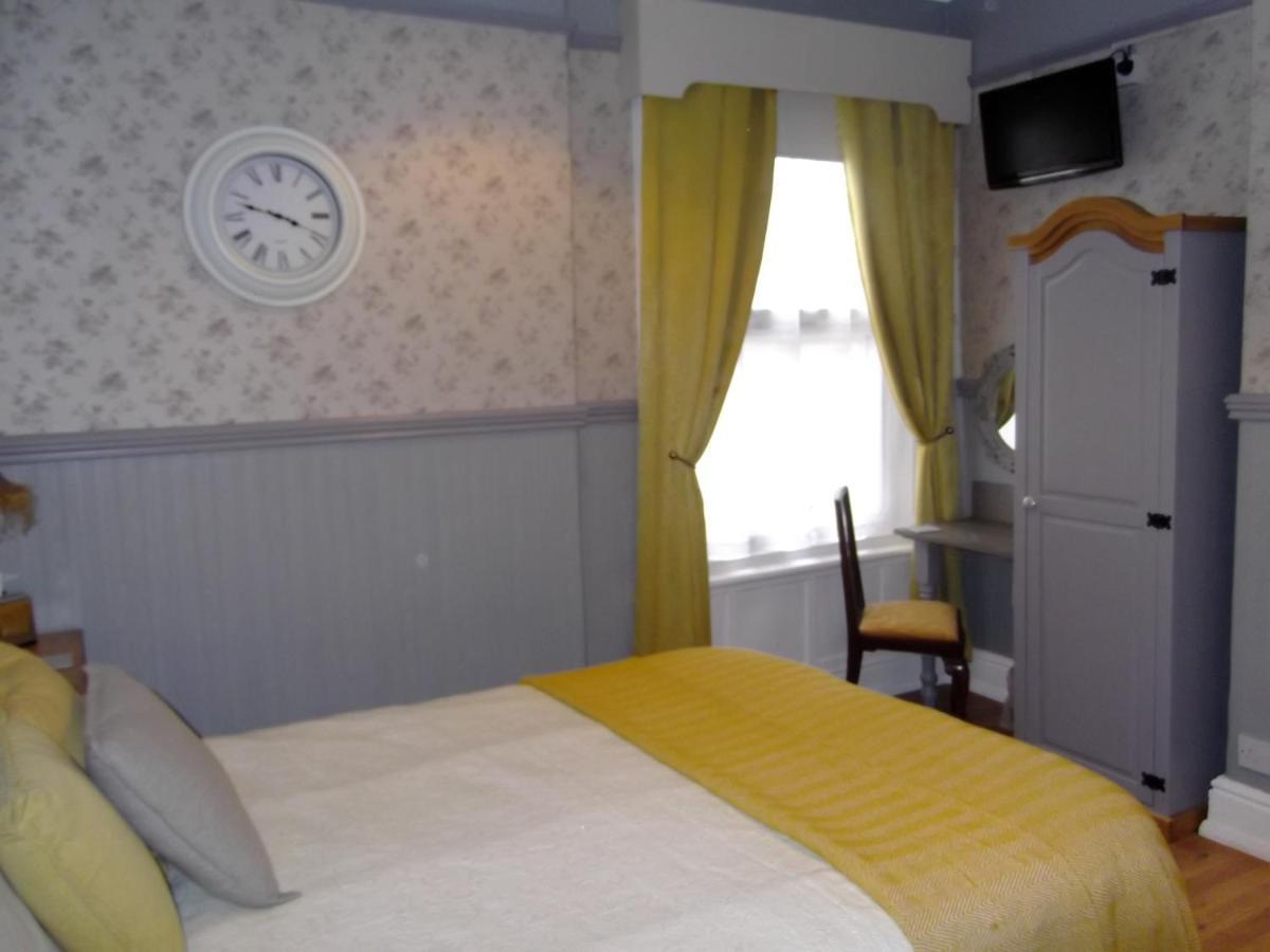 J'S Mayfair Guest House Blackpool Bagian luar foto