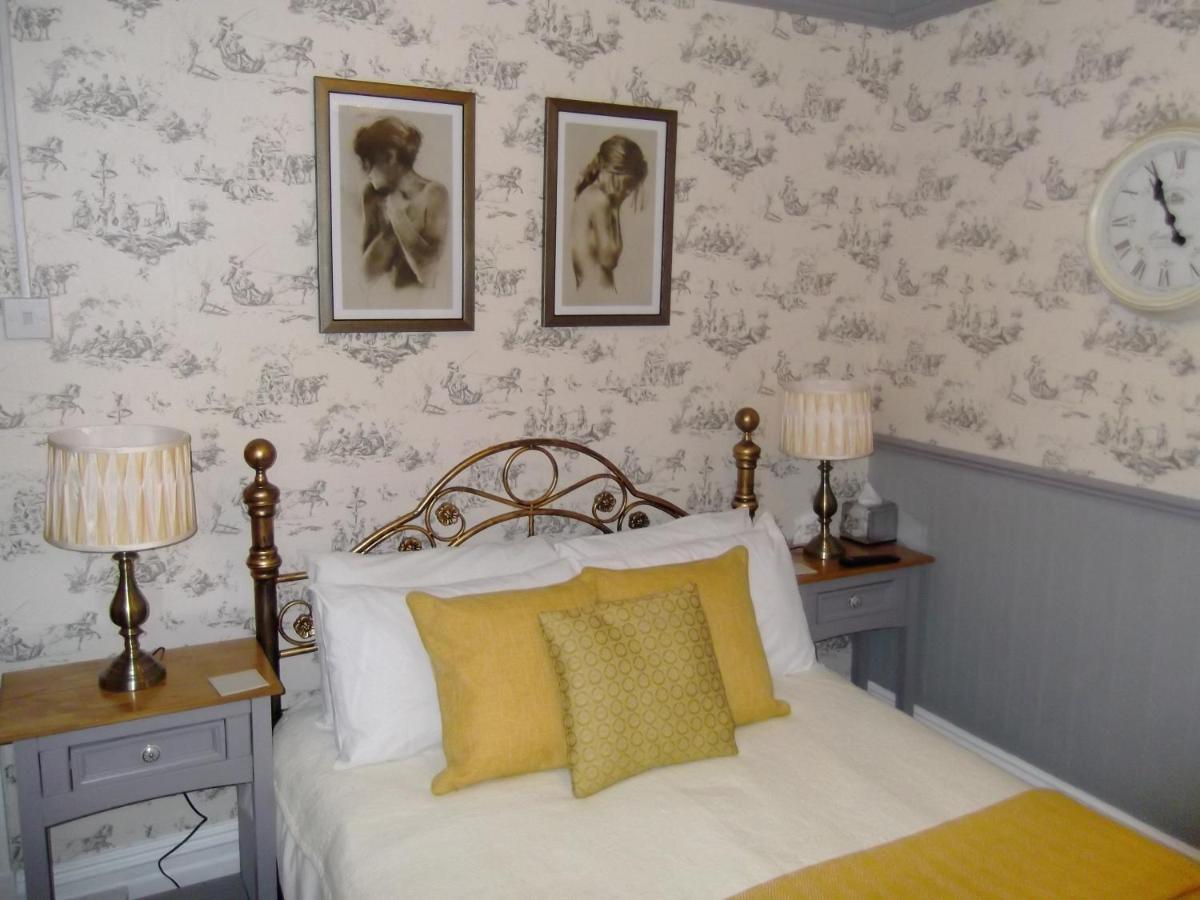 J'S Mayfair Guest House Blackpool Bagian luar foto