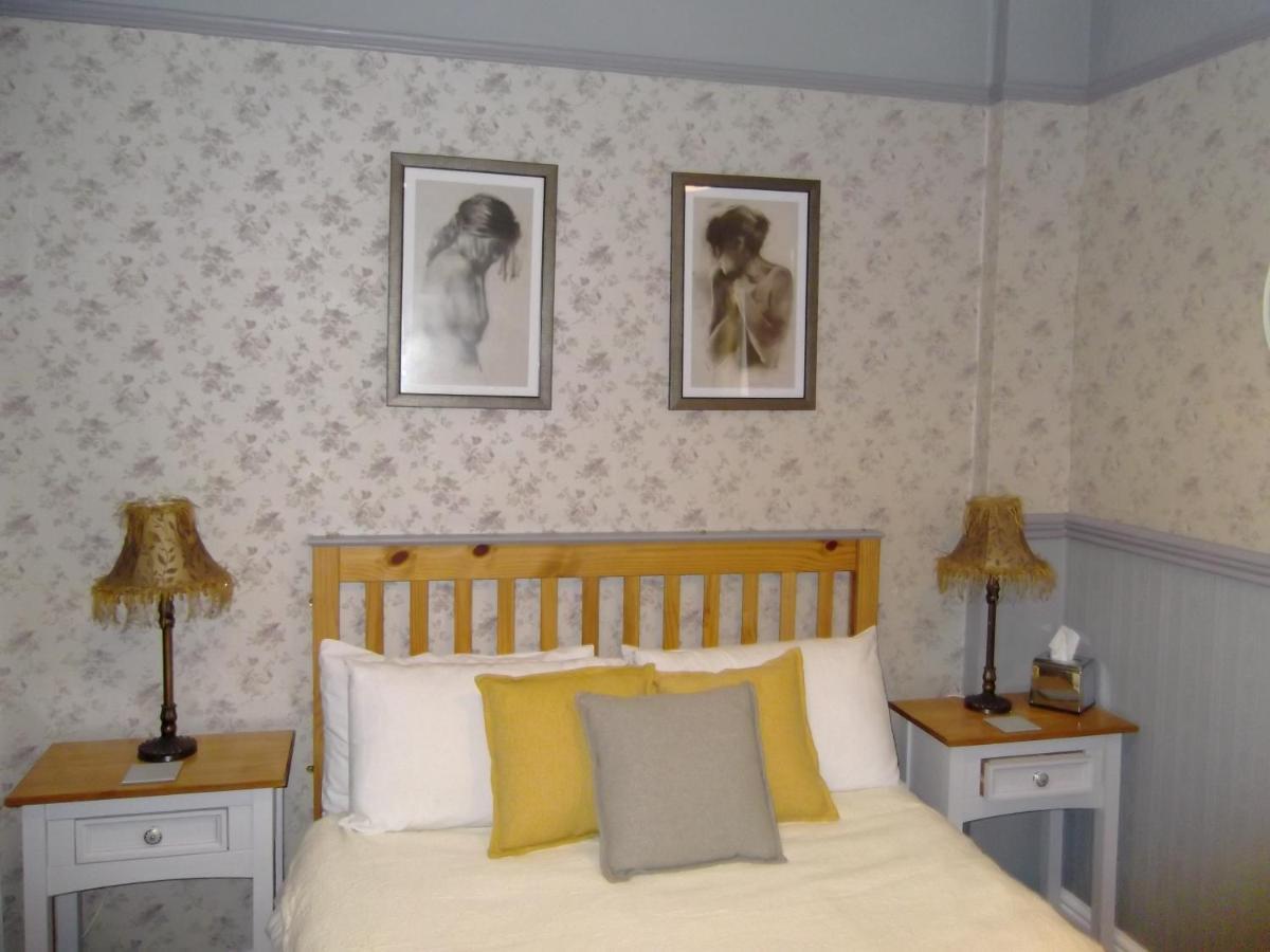 J'S Mayfair Guest House Blackpool Bagian luar foto